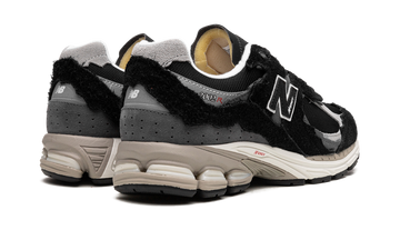 NEW BALANCE 2002R 'PROTECTION PACK - BLACK GREY'' — Stock