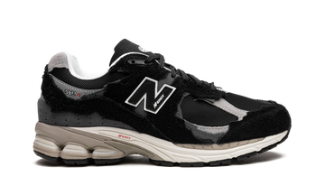 NEW BALANCE 2002R 'PROTECTION PACK - BLACK GREY'' — Stock