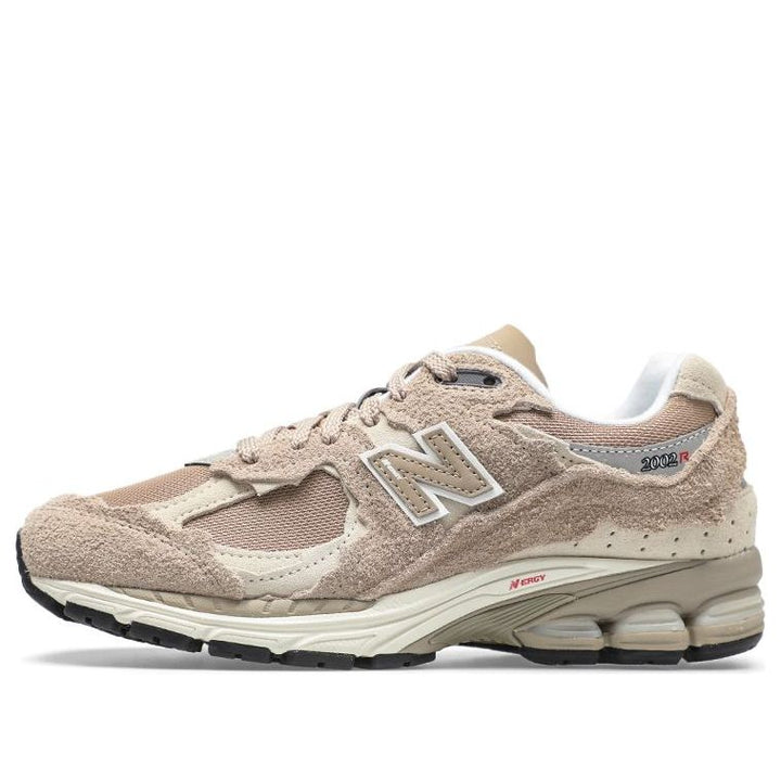 NEW BALANCE 2002R &