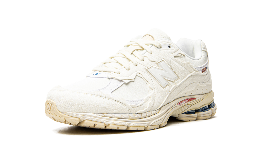 NEW BALANCE 2002R PROTECTION PACK SEA SALT — Stock 