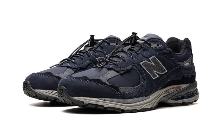 NEW BALANCE 2002R RIPSTOP PROTECTION PACK NAVY — Stock 