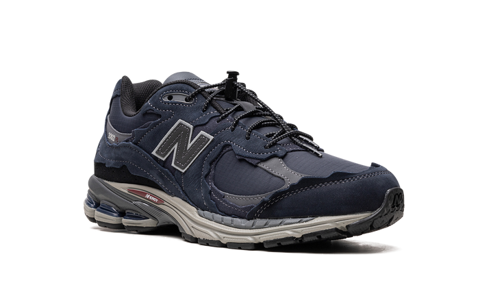 NEW BALANCE 2002R RIPSTOP PROTECTION PACK NAVY — Stock 