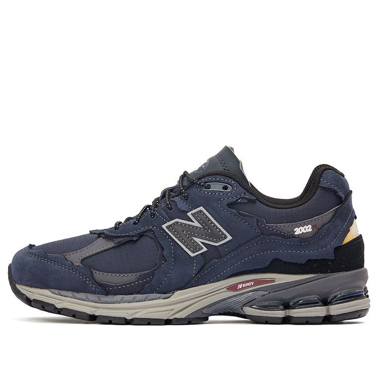 NEW BALANCE 2002R RIPSTOP PROTECTION PACK NAVY — Stock 