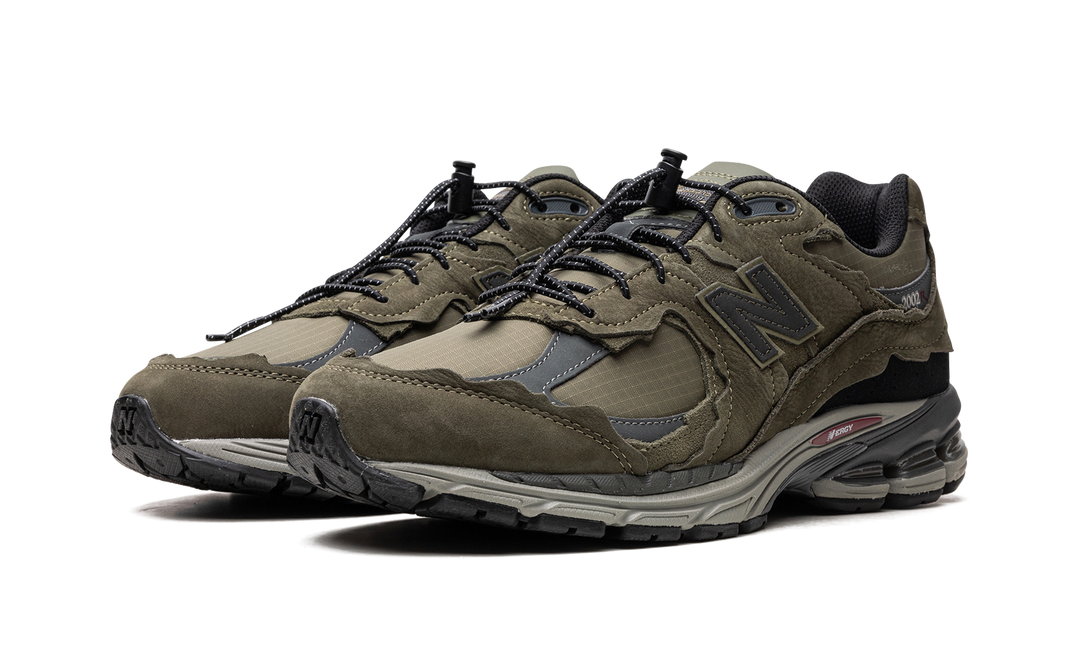 NEW BALANCE 2002R RIPSTOP PROTECTION PACK OLIVE