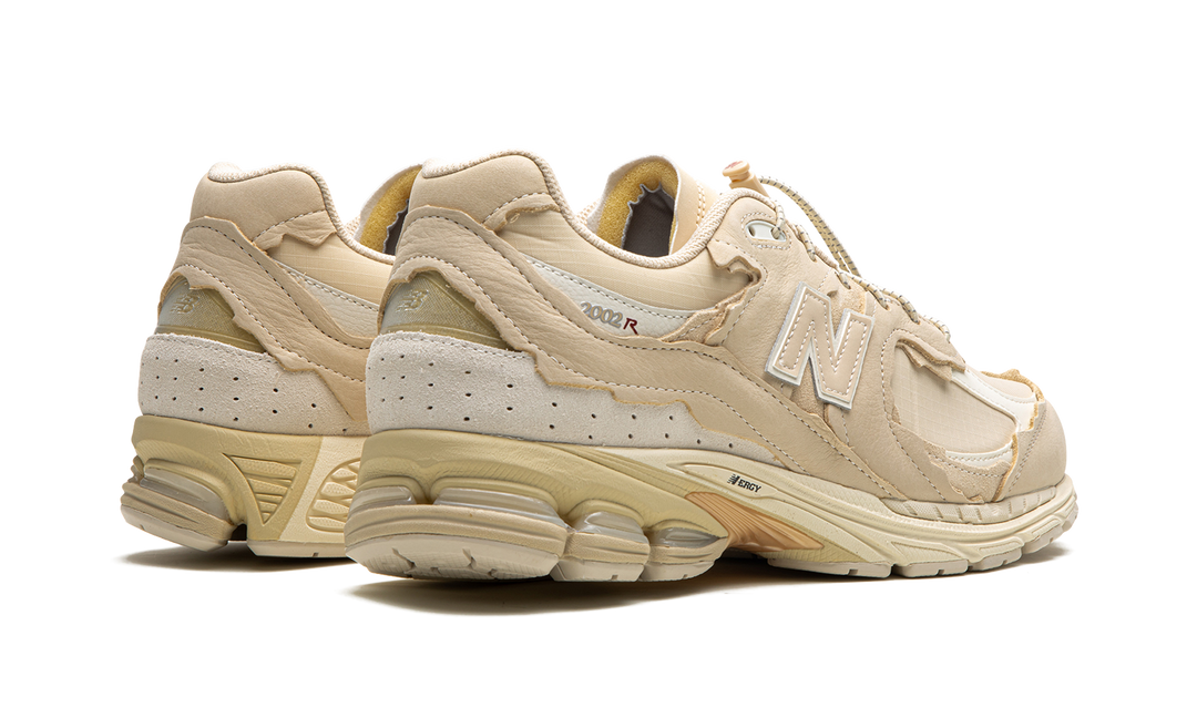 NEW BALANCE 2002R RIPSTOP PROTECTION PACK SAIL