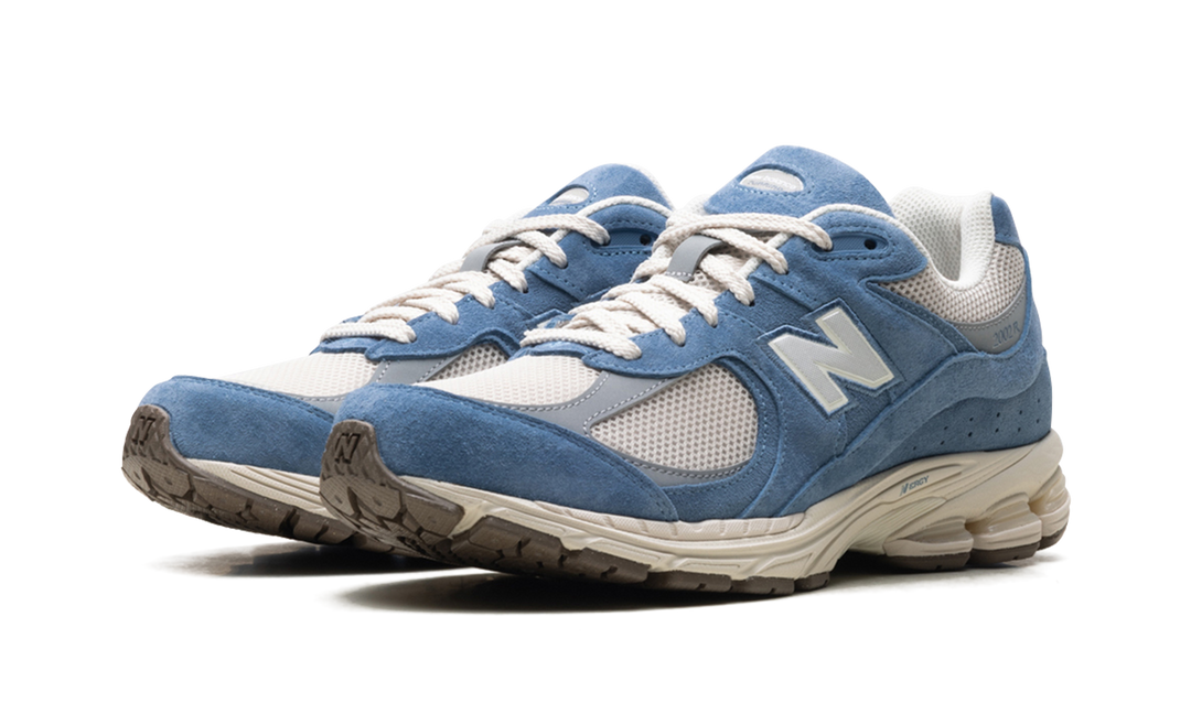 NEW BALANCE 2002R &