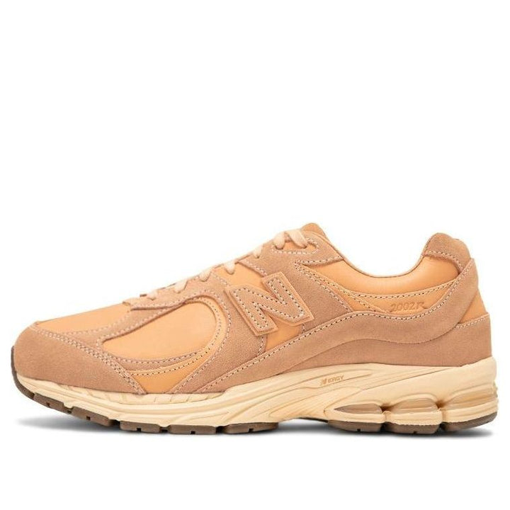 NEW BALANCE 2002R TOAST TAWNY BIRCH