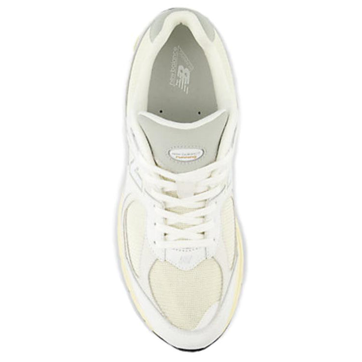 NEW BALANCE 2002R WHITE GOLD