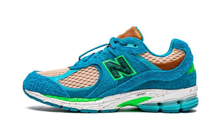 NEW BALANCE 2002R X SALEHE BEMBURY WATER BE THE GUIDE