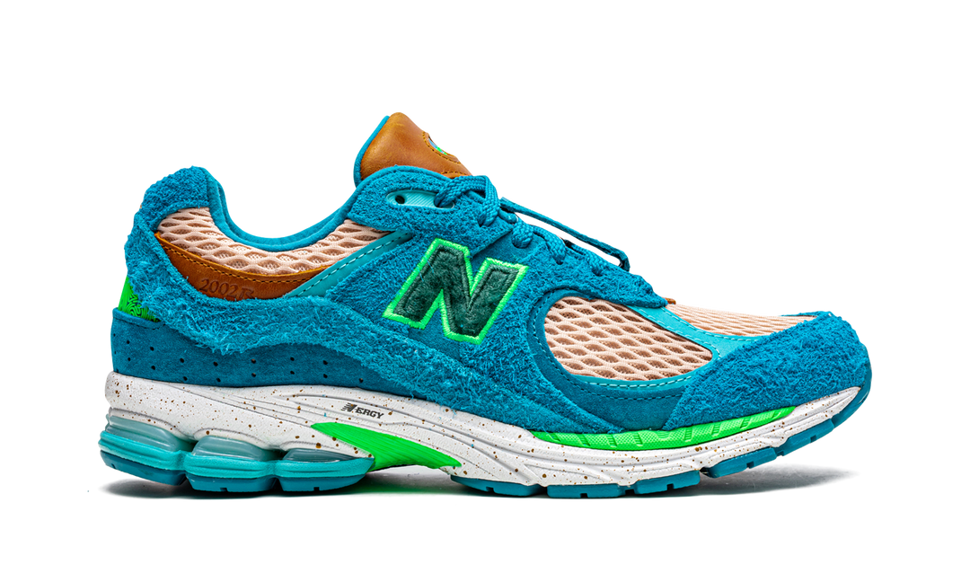 NEW BALANCE 2002R X SALEHE BEMBURY WATER BE THE GUIDE