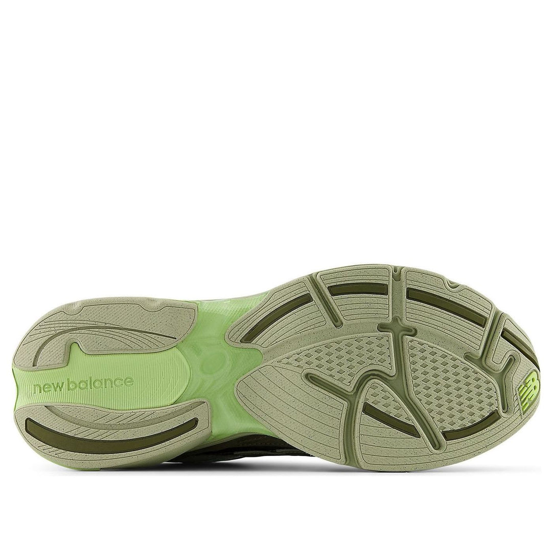 NEW BALANCE 2010 COVERT GREEN DRY LIME