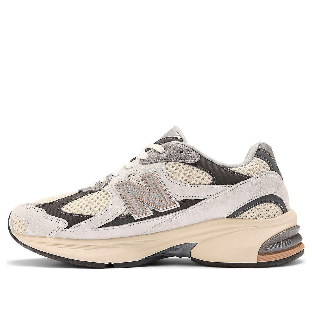 NEW BALANCE 2010 CREAM GREY