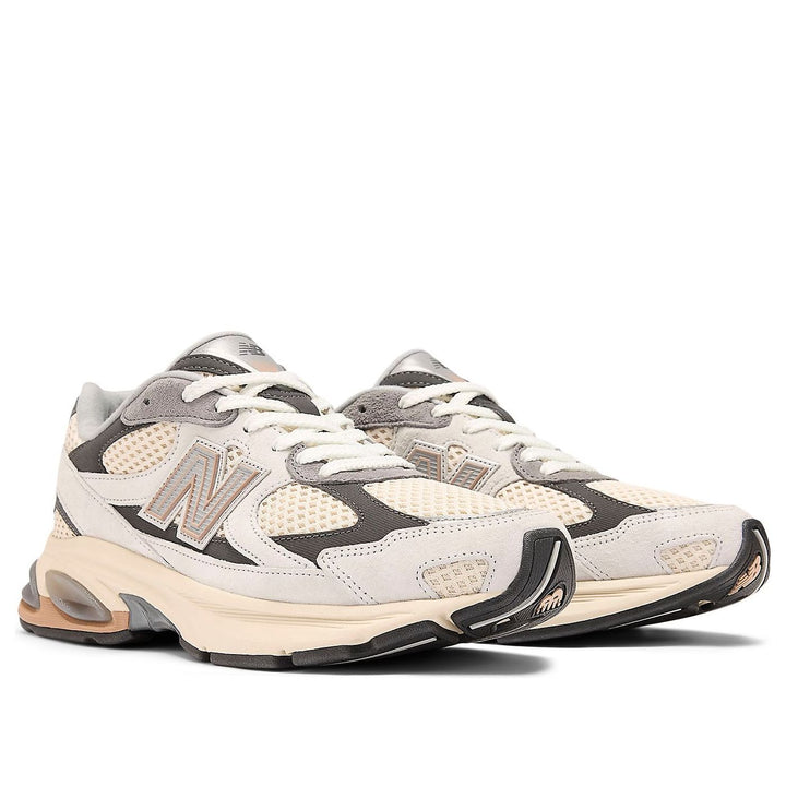 NEW BALANCE 2010 CREAM GREY