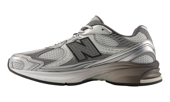 NEW BALANCE 2010 METALLIC SILVER GREY