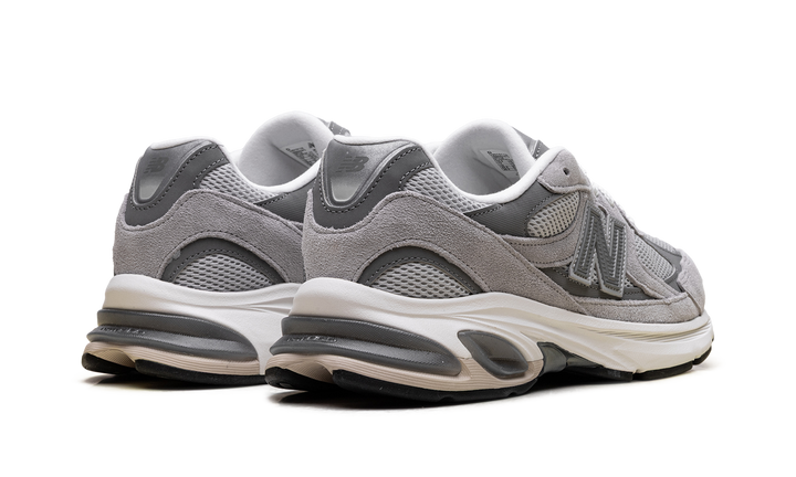 NEW BALANCE 2010 RAINCLOUD HARBOR GREY — Stock 