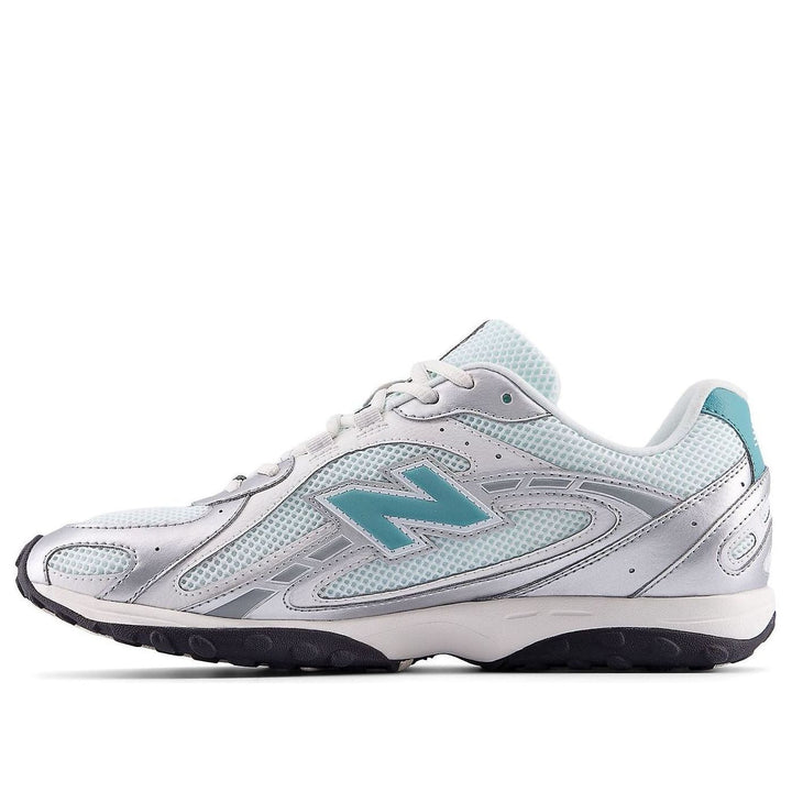 NEW BALANCE 204L LIGHT SILVER METALLIC