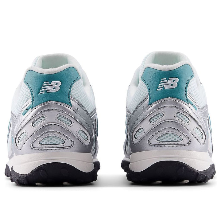 NEW BALANCE 204L LIGHT SILVER METALLIC