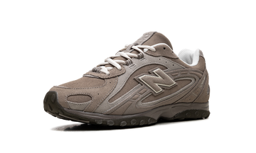 NEW BALANCE 204L MUSHROOM ARID STONE — Stock