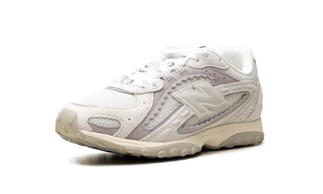 NEW BALANCE 204L REFLECTION