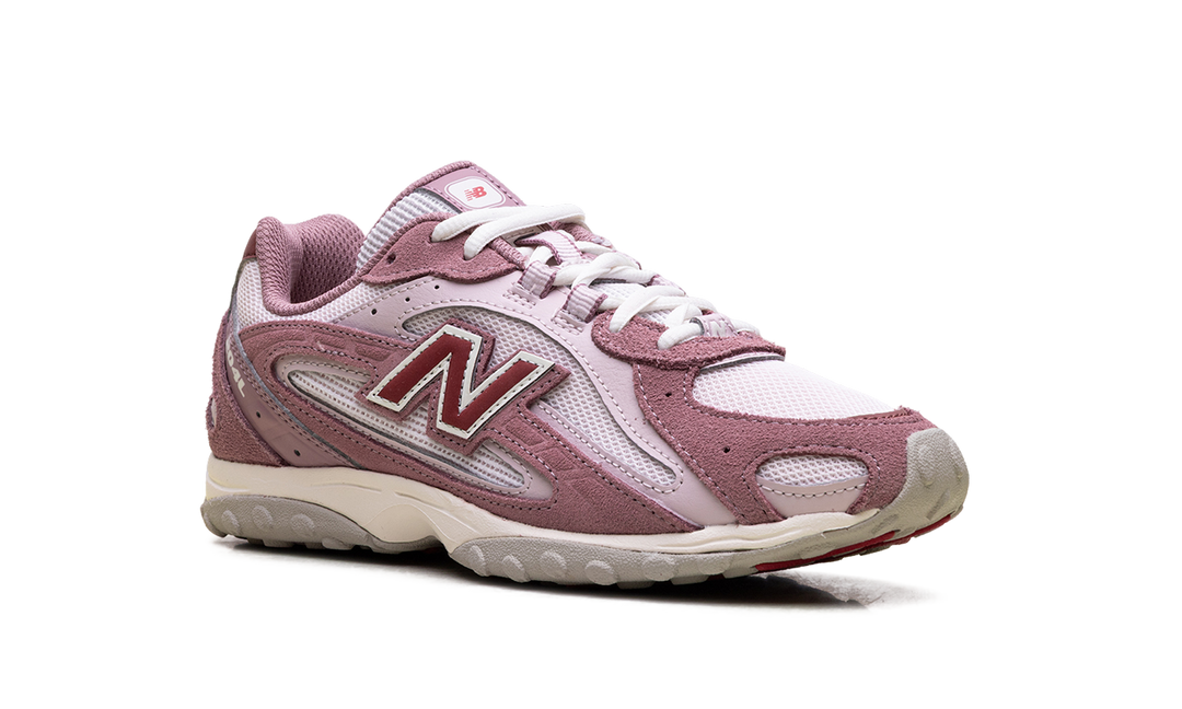 NEW BALANCE 204L ROSEWOOD