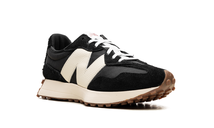 NEW BALANCE 327 BLACK WHITE GUM WOMENS