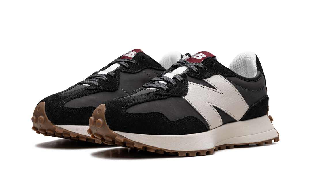 NEW BALANCE 327 BLACK WOMENS