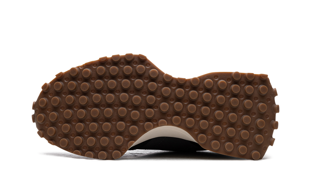 NEW BALANCE 327 BLACK WOMENS