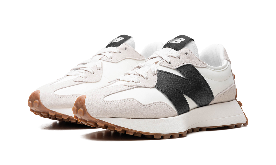 NEW BALANCE 327 MOONBEAM BLACK GUM WOMENS