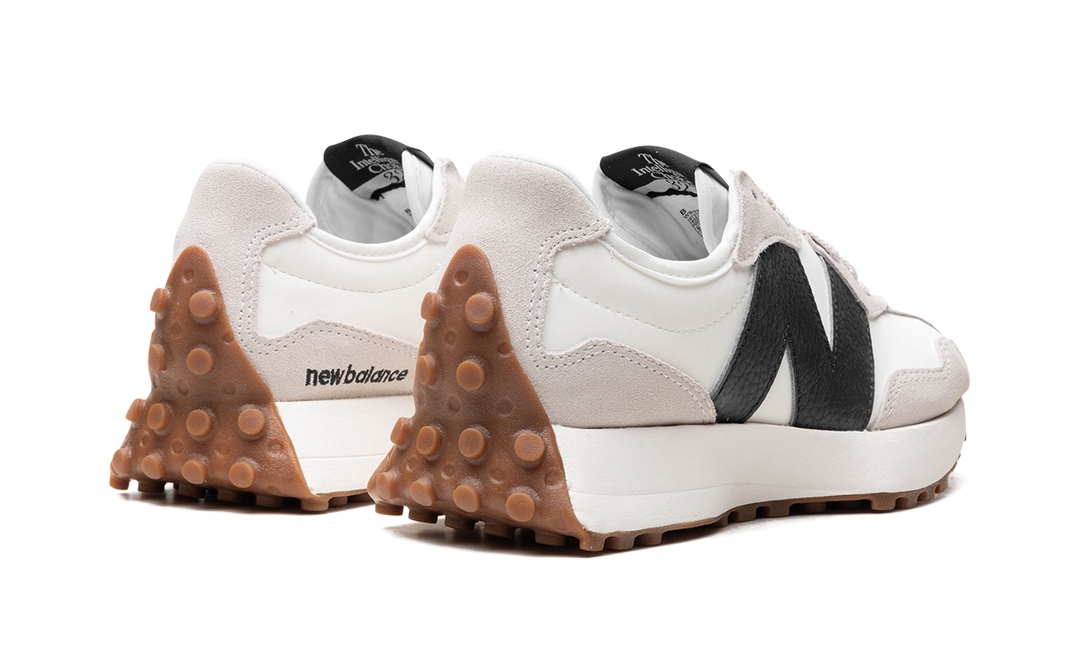 NEW BALANCE 327 MOONBEAM BLACK GUM WOMENS
