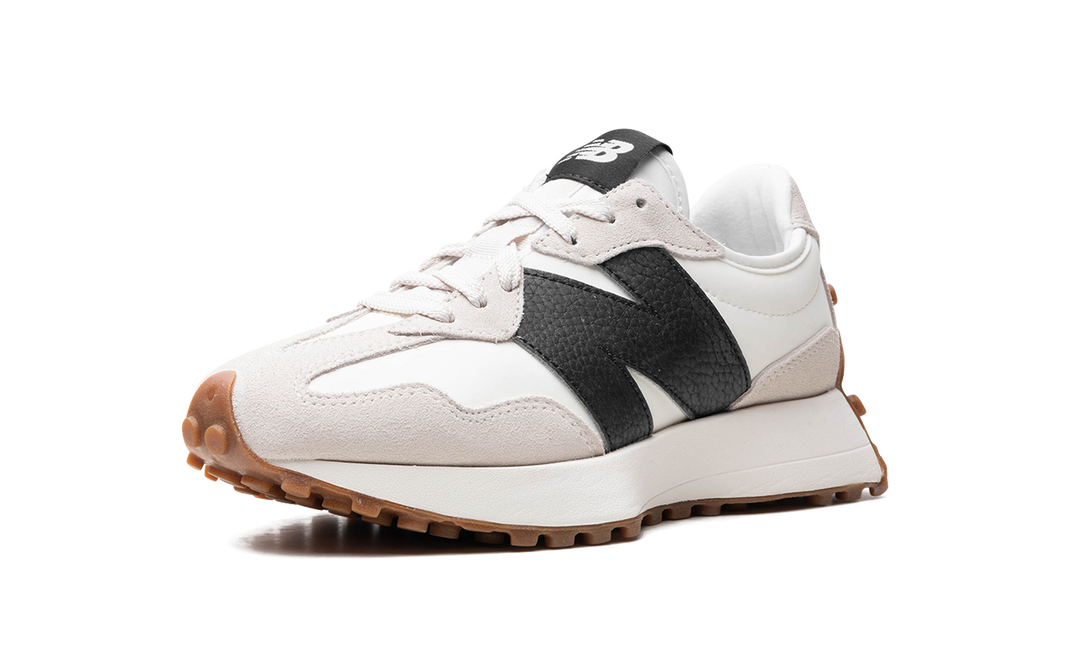 NEW BALANCE 327 MOONBEAM BLACK GUM WOMENS
