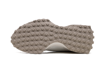 NEW BALANCE 327 SEA SALT SANDSTONE WOMENS — Stock
