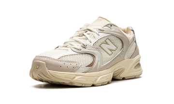 NEW BALANCE U204L BEIGE