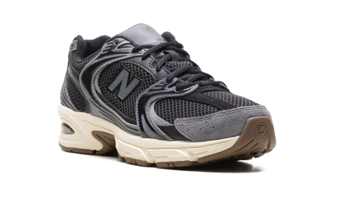 NEW BALANCE 530 BLACK GUM
