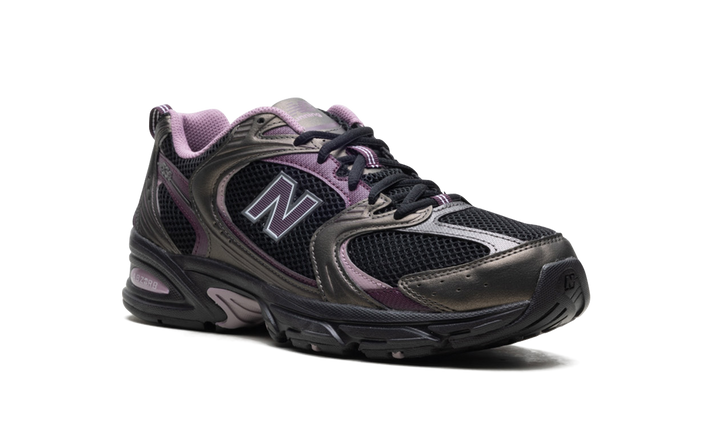 NEW BALANCE 530 BLACK METALLIC PLUM BROWN