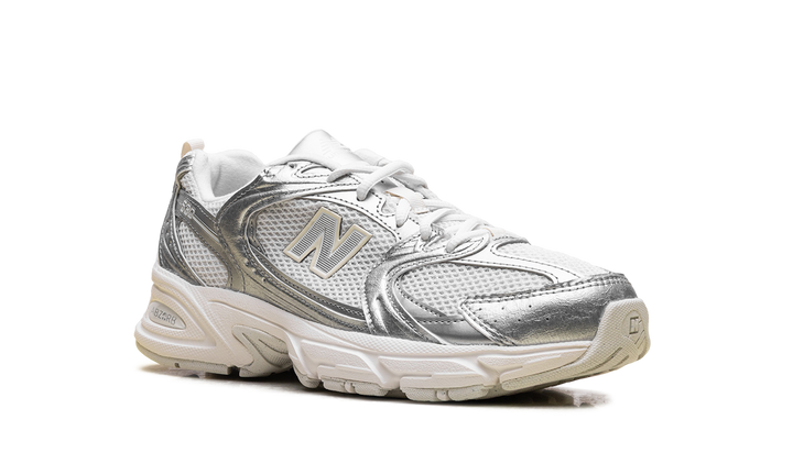 NEW BALANCE 530 SILVER METALIC REFLECTION