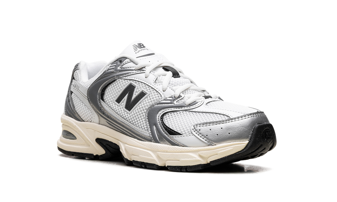 NEW BALANCE 530 SILVER METALLIC BLACK CEMENT — Stock 