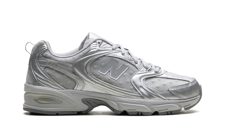 NEW BALANCE 530 SILVER METALLIC RAINCLOUD POLKA DOTS