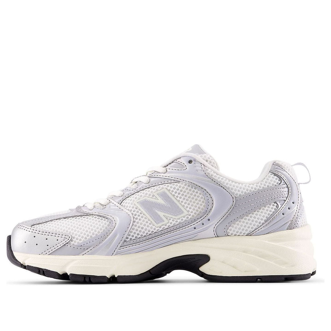 NEW BALANCE 530 SILVER METALLIC REFLECTION