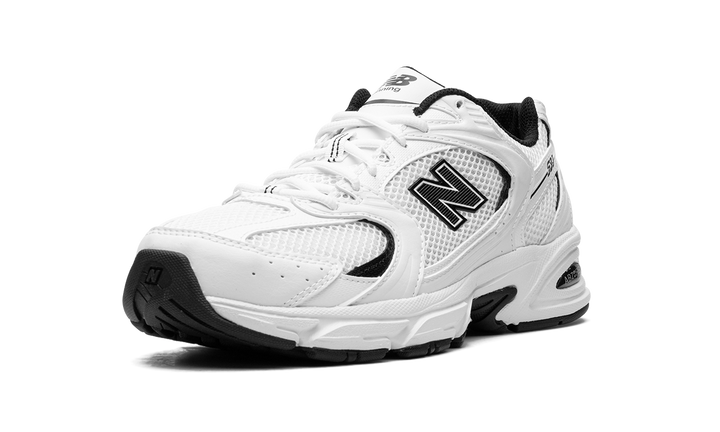 NEW BALANCE 530 WHITE BLACK DETAILS