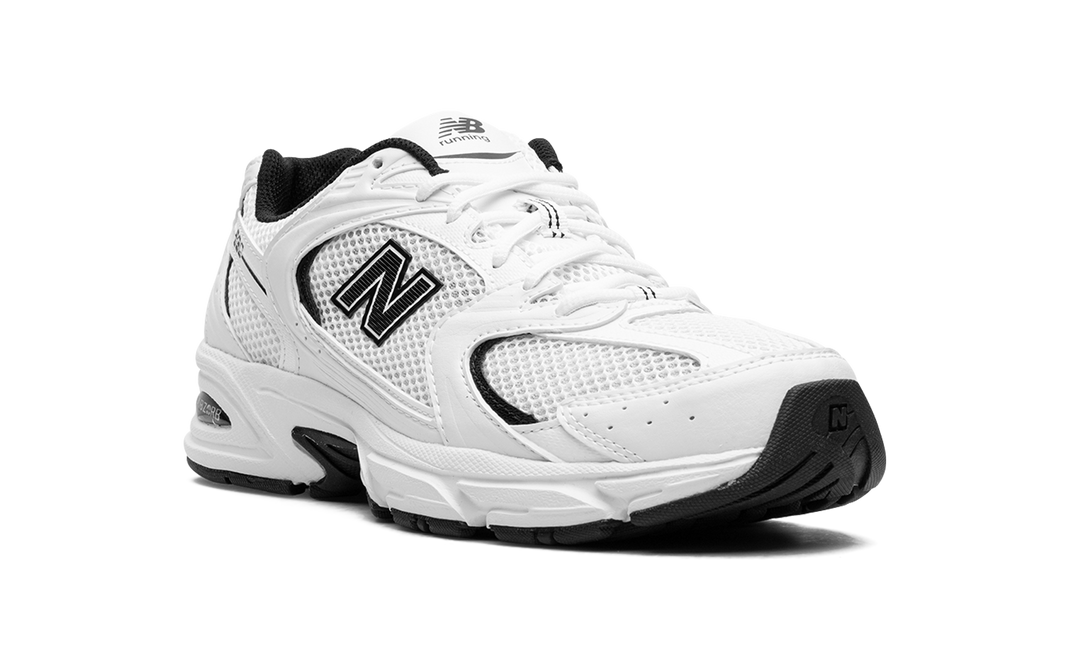 NEW BALANCE 530 WHITE BLACK DETAILS