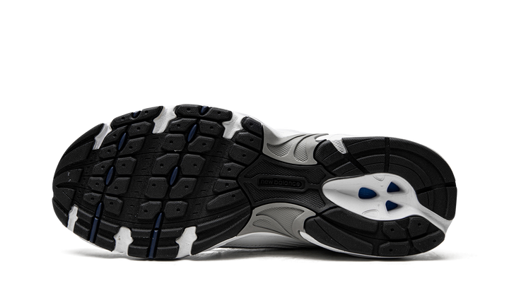 NEW BALANCE 530 WHITE SILVER NAVY — Stock 