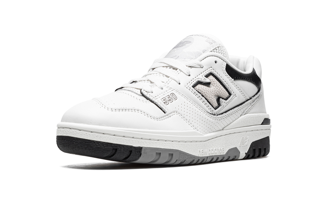 NEW BALANCE 550 CREAM BLACK