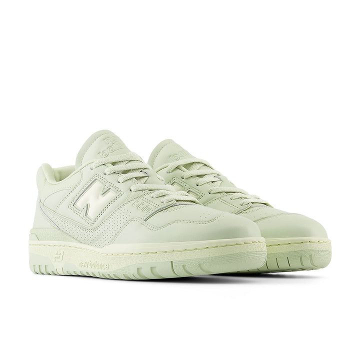 NEW BALANCE 550 DEEP LICHEN GREEN