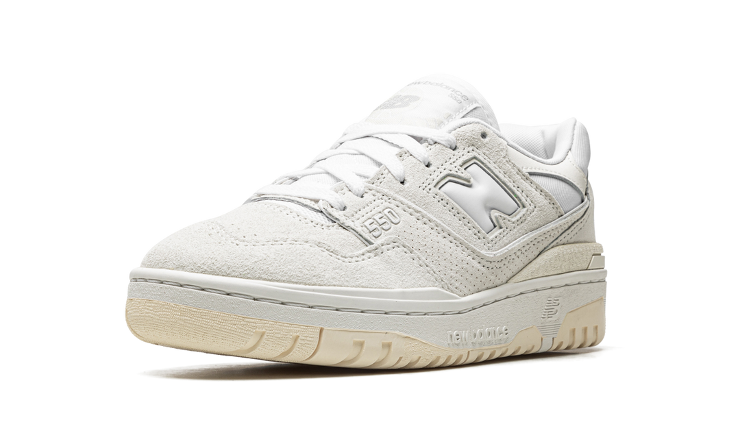 NEW BALANCE 550 OFF WHITE WOMENS