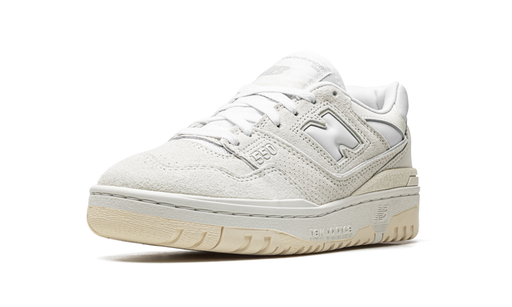 NEW BALANCE 550 OFF WHITE WOMENS