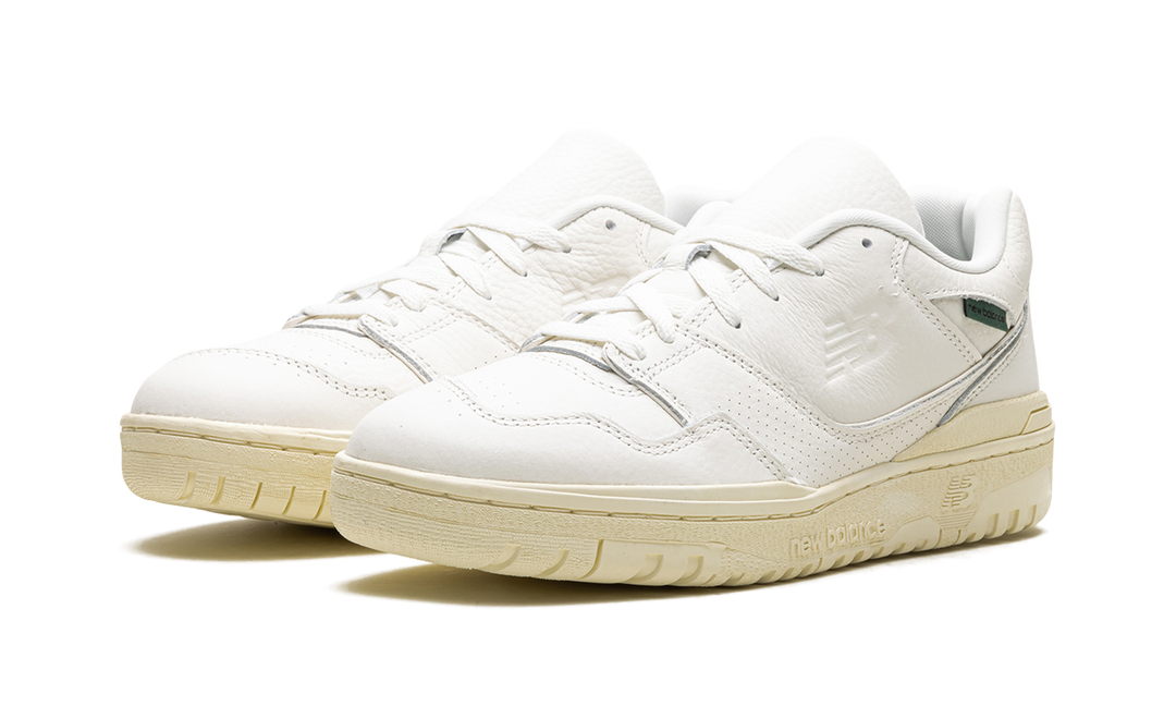 NEW BALANCE 550 SEA SALT NIGHTWATCH GREEN