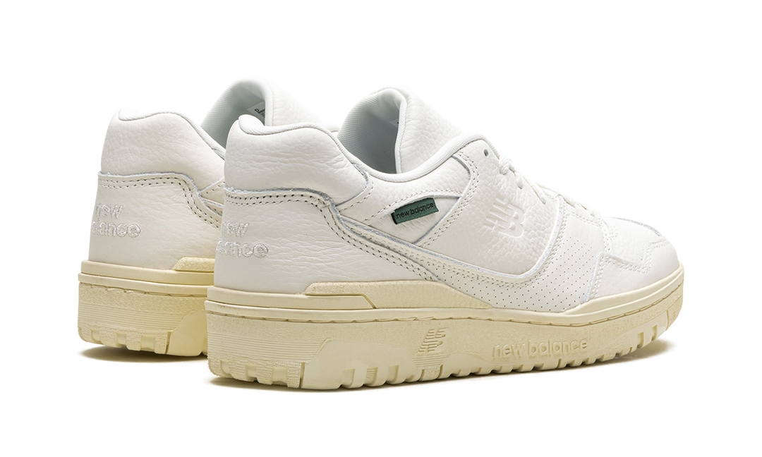 NEW BALANCE 550 SEA SALT NIGHTWATCH GREEN