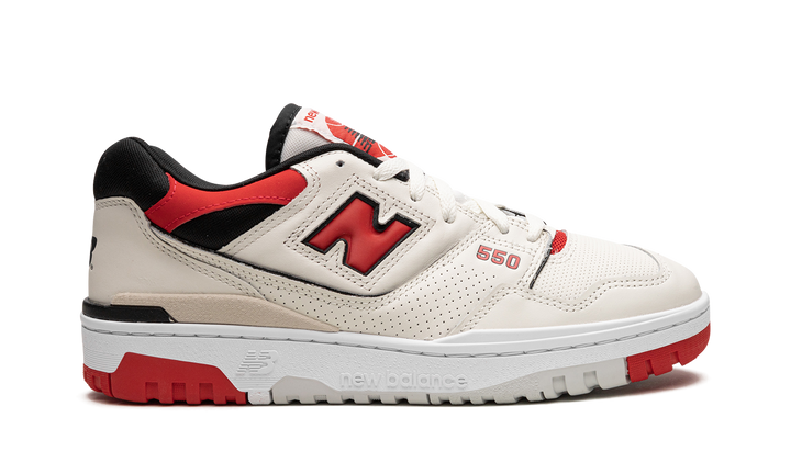 NEW BALANCE 550 SEA SALT TRUE RED