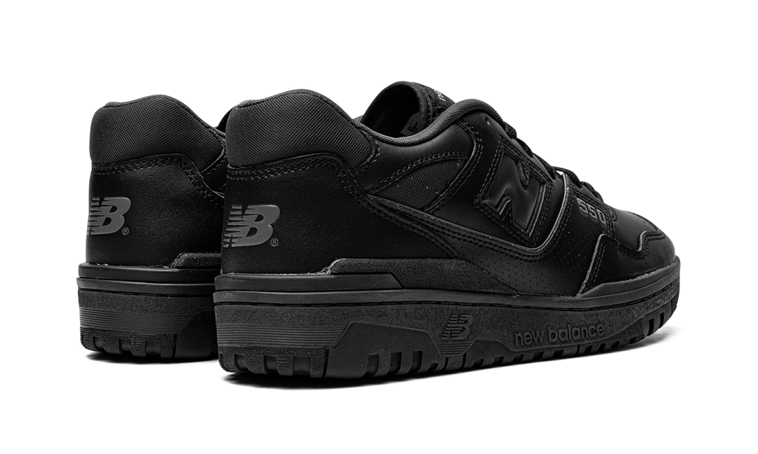 NEW BALANCE 740 TRIPLE BLACK