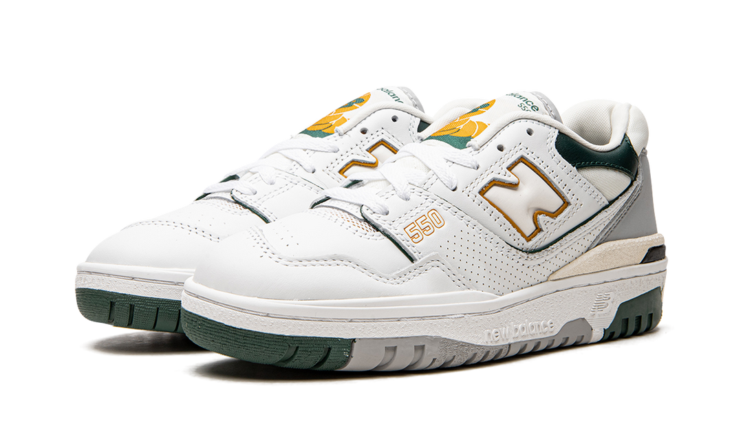 NEW BALANCE 550 WHITE NIGHTWATCH GREEN